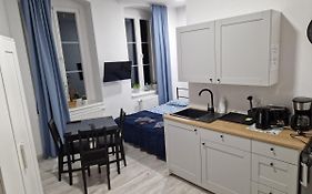 Studio Centrum Półwiejska 11B